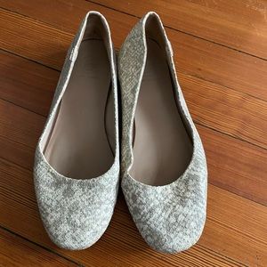 Snakeskin ballet travel flats